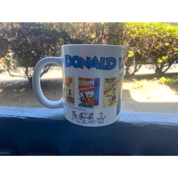Disney Donald Duck Mug - Picture 6 of 6